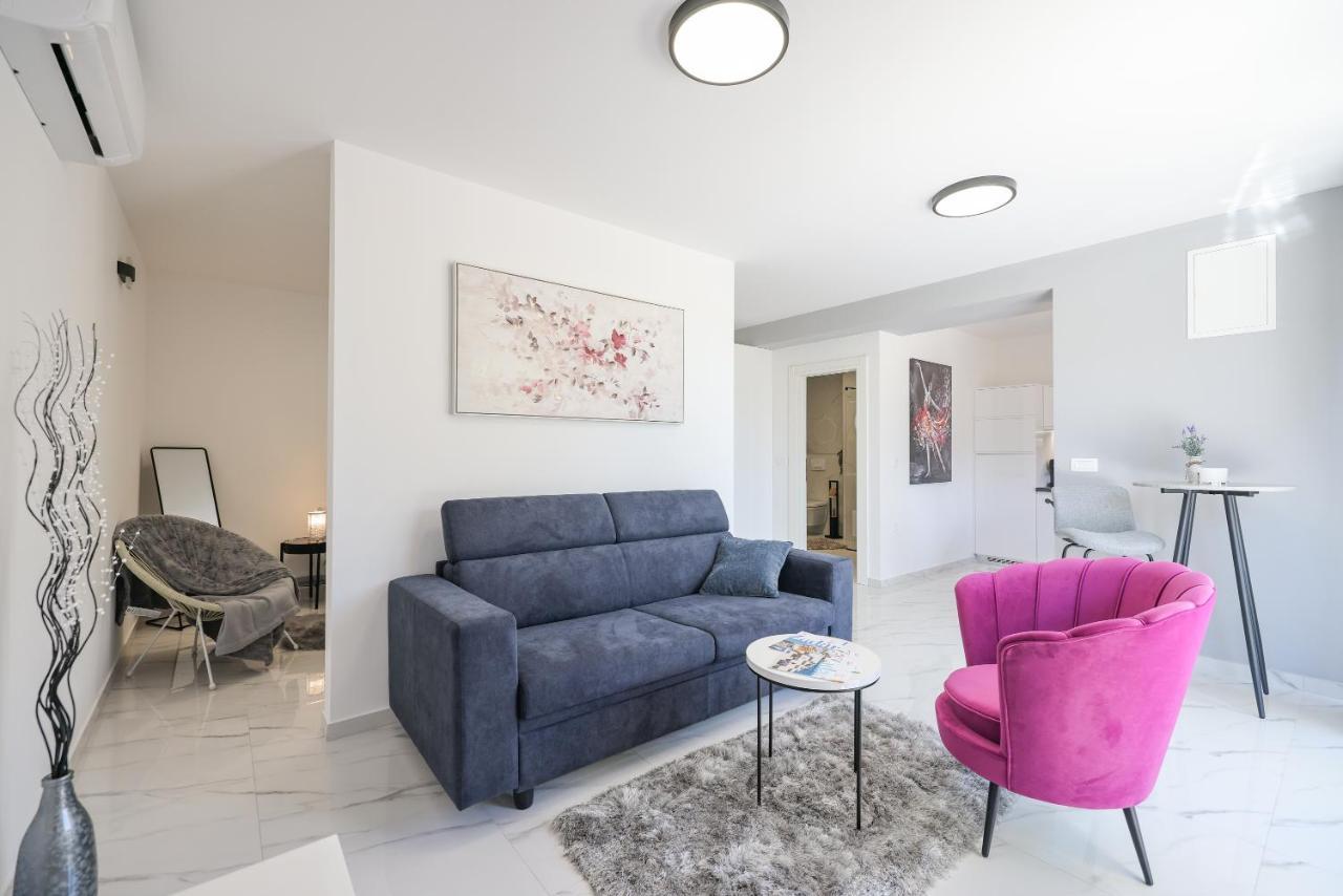 Studio Apartman Natale Zadar Exterior photo