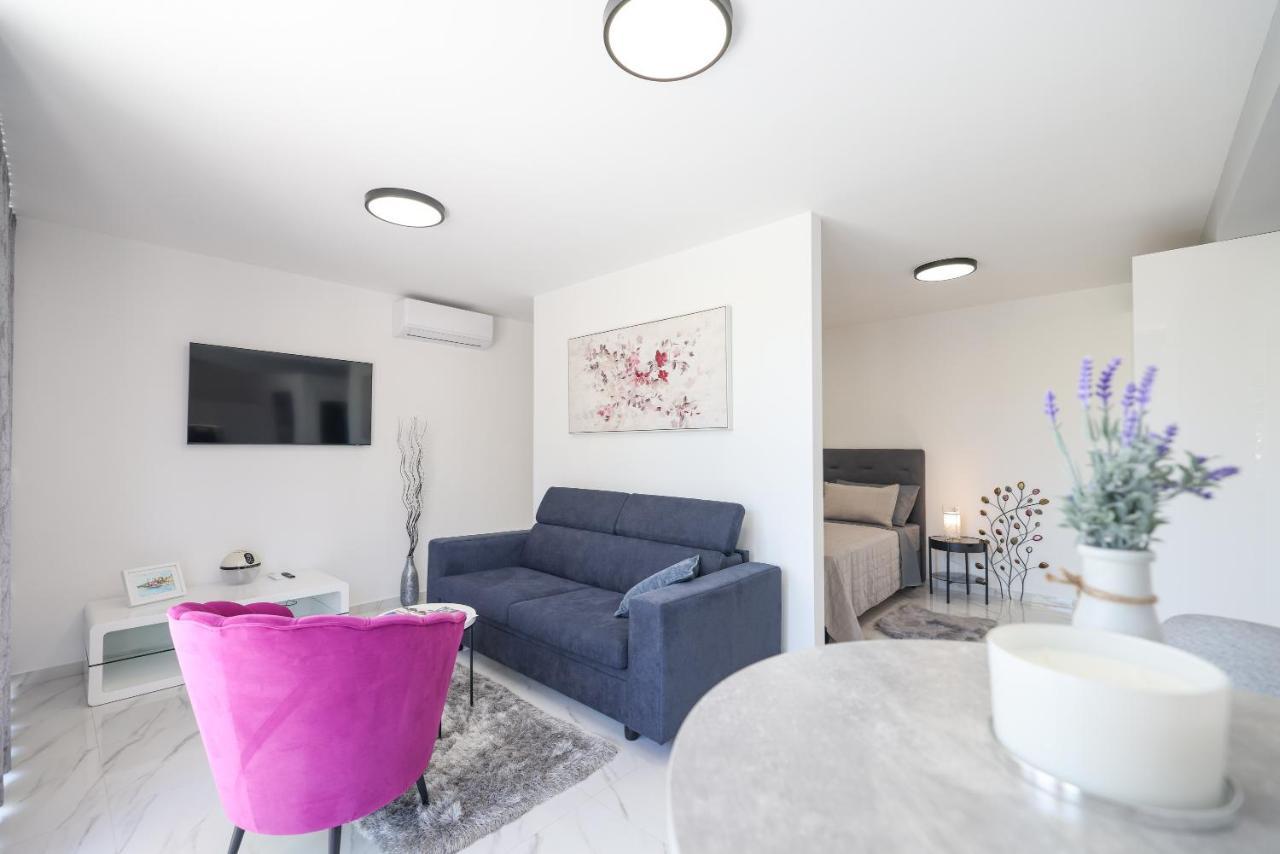 Studio Apartman Natale Zadar Exterior photo